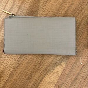 Dagne Dover Gray Wallet